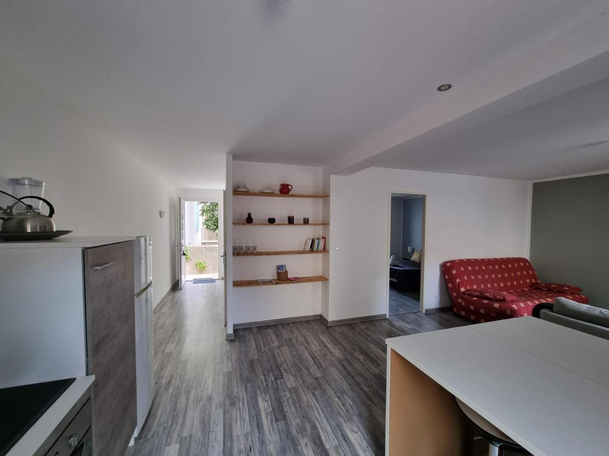 T2 Avec Terrasse 25M², Garage, Plein Centre-Ville Narbonne Bagian luar foto